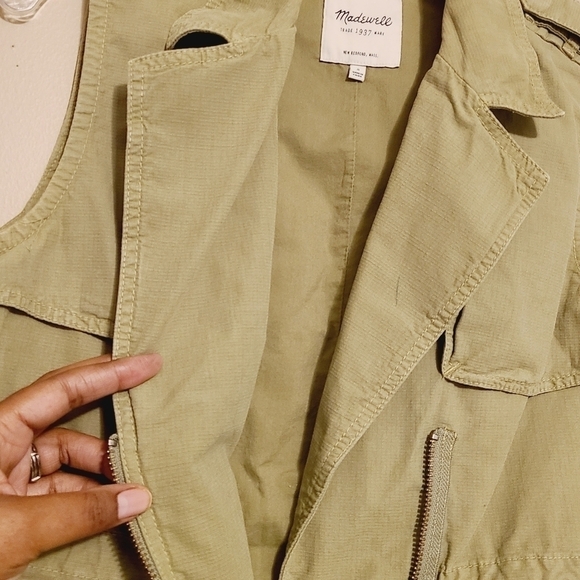 Madewell | Women's Small Green Safari Utility Vest (Size Small) - Picture 8 of 16
